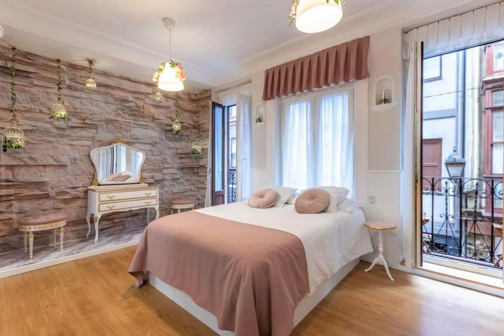 Apartmán Piso Diseno Deluxe Casco Viejo Entrada Autonoma Y Ascensor Bilbao Exteriér fotografie